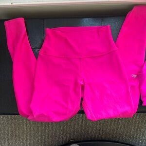 Alo Workout Legging Set in Pink